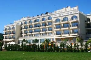 Therma Palace - Private Beach & Free Parking Hotel, Kranevo