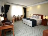 Standard Deluxe Double room with city view