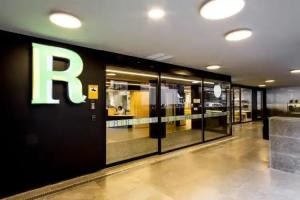 Residencia Universitaria Claudio Coello Hotel