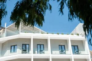 Seasabelle Hotel near Athens Airport, Artemida