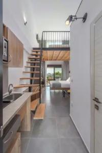 Dandelion Suites - 13