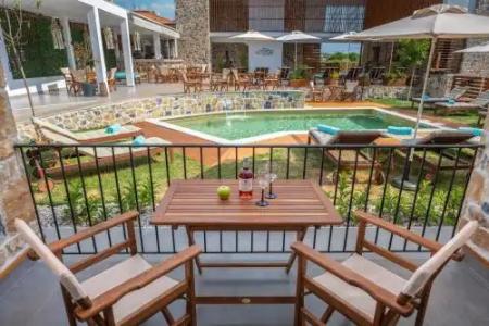 Dandelion Suites - 35