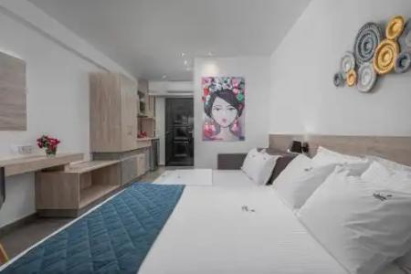 Dandelion Suites - 33