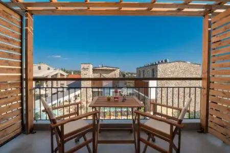 Dandelion Suites - 15