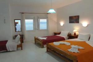 Studios Milos Skopelos-Where the Sea Meets the Sky, Skopelos Town