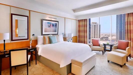 The Ritz-Carlton Residences, Dubai International Financial Centre - 79