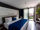 Luxury Double room with balcony and with city view
