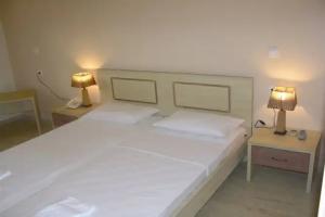 Hotel Mikros Paradisos, Sivota