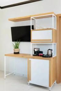 Sea Level - Adults Only 16 plus - 15