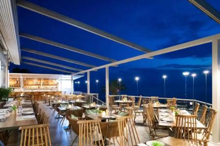 Sea Level - Adults Only 16 plus - 32