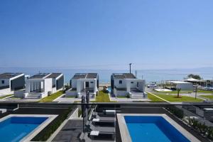 Crystal villas & suites, Polykhrono