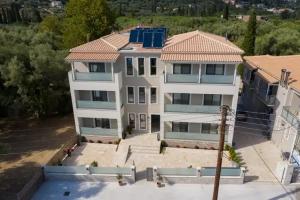 Zisis Suites, Nydri