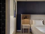 Double Signature Suite Frontal Sea View