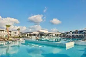 Atlantica Dreams Resort