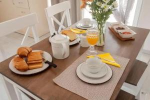 Vista Mare Suites , 2 min drive to the sea (1), Karpathos Town