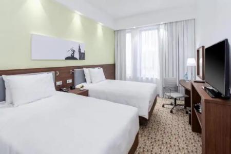 Hampton By Hilton Gdansk Oliwa - 38