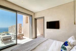 Santorini Sky, Luxury Resort, Pirgos