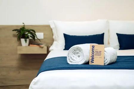 Air Rooms Rome Airport by HelloSky - 1