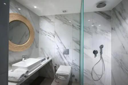 Solimar White Pearl - Adults Only - 37