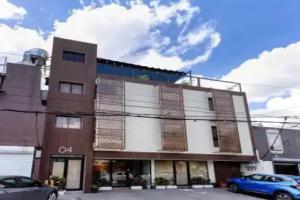 Studio 27, Santo Domingo