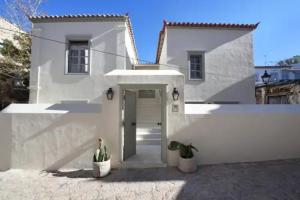 Cactus Hydra - Art Apartments, Hydra