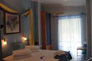 Rentaki Villas, Limni Keriou