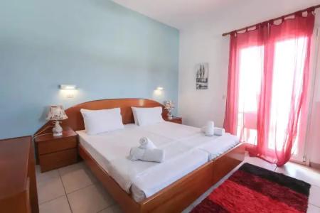 S&C Kosmos Beach Resort - 1