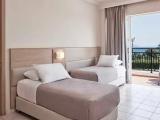 Royal Suite with partial sea view
