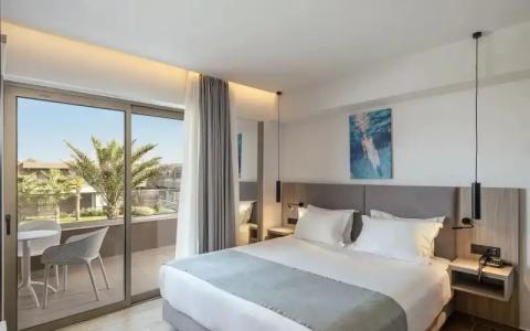 Myrion Beach Resort & Spa - 62