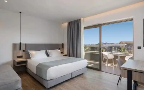 Myrion Beach Resort & Spa - 76