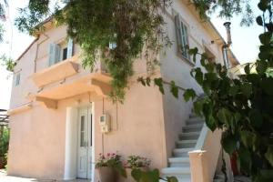 house in the village near the sea, Maleme