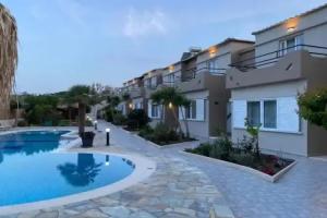 Secret Garden Hotel, Maleme