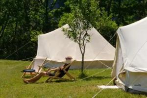 Piva Lake Glamping, Pluzine