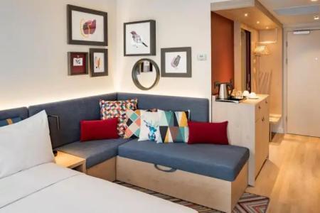 Hampton by Hilton Riga Airport - 14