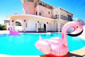 Astonishing Villa with Private Pool in Antalya, Belek