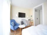 Comfort room with balcony