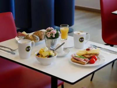 B&B Berlin-Charlottenburg - 11