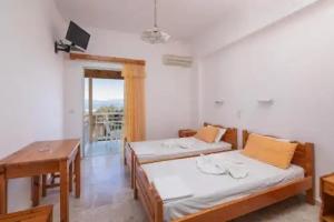 Corfu Star Apartments, Benitses