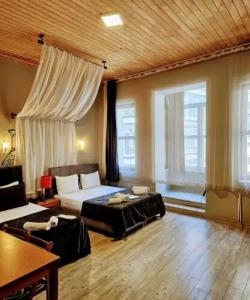 TAXIM 34 Istanbul - 34