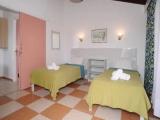 2 Bedrooms Quadruple Apartment