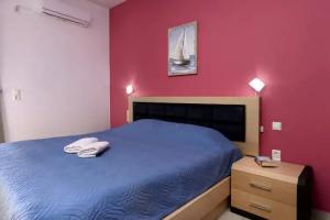 Paradise Hotel, Matala