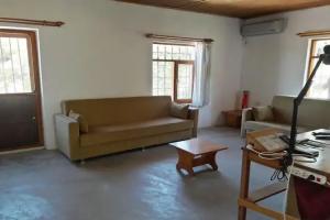 Camlaralti Pansiyon, Ayvalik