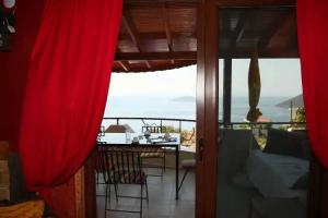 Tasev Butik Hotel, Yenifoca