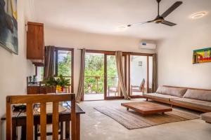 TIKI Beach Club and Resort, Bwejuu