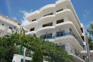 Villa Tare, Sarande