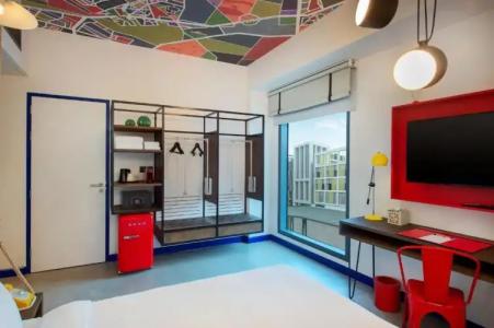 Hampton by Hilton Dubai Al Seef - 52
