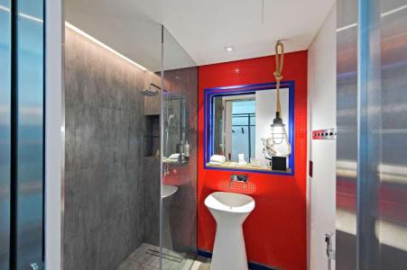 Hampton by Hilton Dubai Al Seef - 15