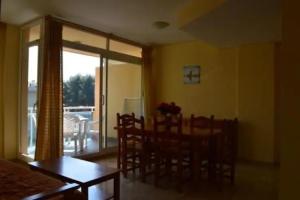 Golden Pineda, Salou