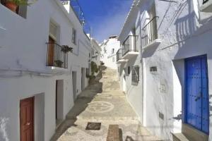 Alamar 1, no3 - Burriana - Nerja, Nerja
