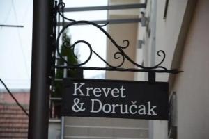 Krevet And Dorucak, Nis